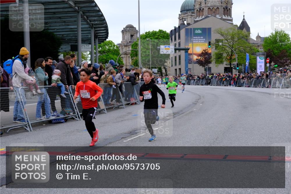 25.04.2026 - Das Zehntel Tim E. http://msf.ph/oto/9573705 25.04.2026 10:47:49 Ziel 5508, 6092, 6225, 7122 meine-sportfotos.de