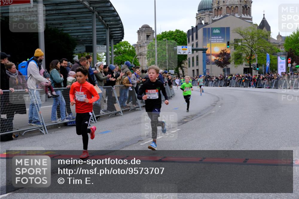 25.04.2026 - Das Zehntel Tim E. http://msf.ph/oto/9573707 25.04.2026 10:47:49 Ziel 5508, 6092, 6225, 7122 meine-sportfotos.de