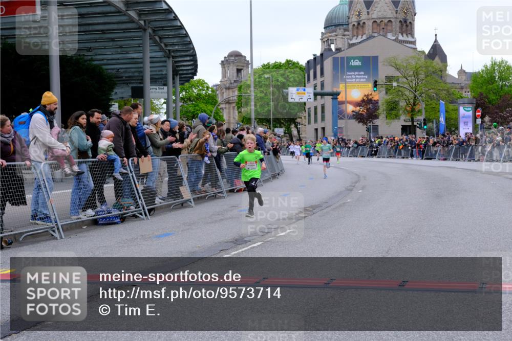 25.04.2026 - Das Zehntel Tim E. http://msf.ph/oto/9573714 25.04.2026 10:47:50 Ziel 5508, 6092, 6225, 7122 meine-sportfotos.de