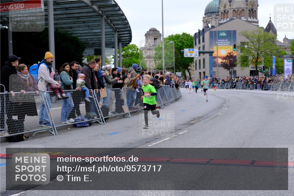 25.04.2026 - Das Zehntel Tim E. http://msf.ph/oto/9573717 25.04.2026 10:47:50 Ziel 5508, 6092, 6225, 7122 meine-sportfotos.de