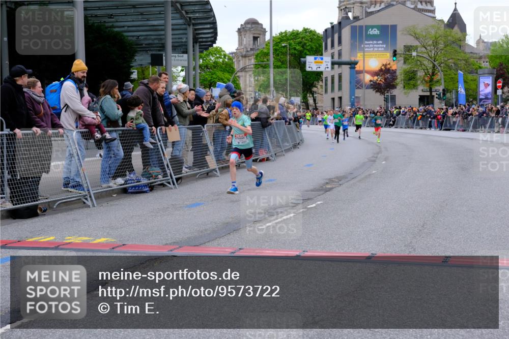 25.04.2026 - Das Zehntel Tim E. http://msf.ph/oto/9573722 25.04.2026 10:47:54 Ziel 5508, 6092, 6225, 6540, 7122, 8056, 8074 meine-sportfotos.de