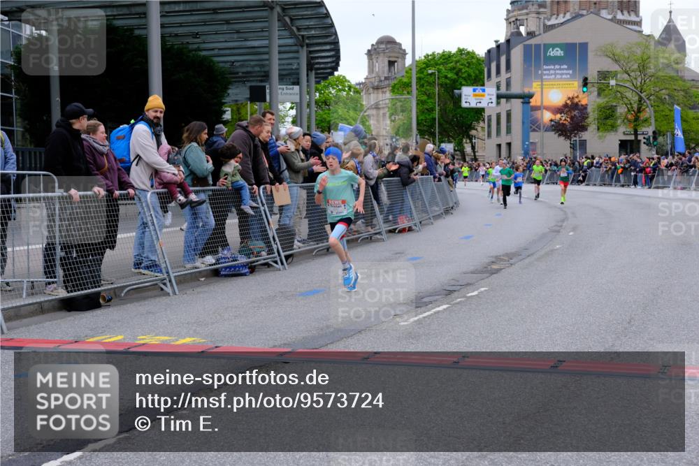 25.04.2026 - Das Zehntel Tim E. http://msf.ph/oto/9573724 25.04.2026 10:47:54 Ziel 5508, 6092, 6225, 6540, 7122, 8056, 8074 meine-sportfotos.de