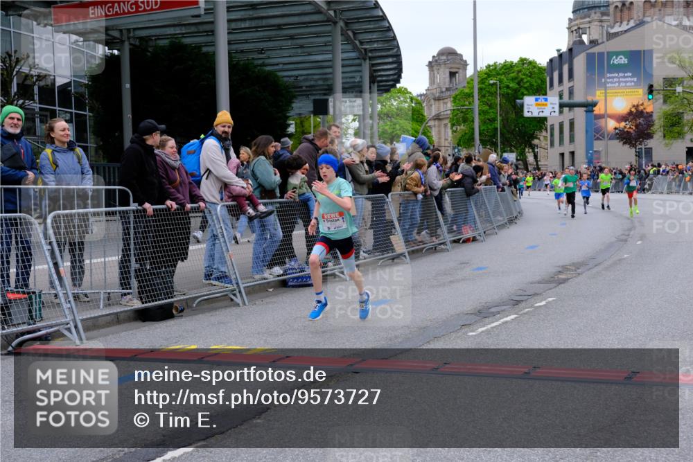 25.04.2026 - Das Zehntel Tim E. http://msf.ph/oto/9573727 25.04.2026 10:47:54 Ziel 5508, 6092, 6225, 6540, 7122, 8056, 8074 meine-sportfotos.de