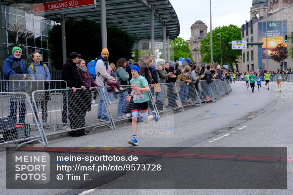 25.04.2026 - Das Zehntel Tim E. http://msf.ph/oto/9573728 25.04.2026 10:47:54 Ziel 5508, 6092, 6225, 6540, 7122, 8056, 8074 meine-sportfotos.de