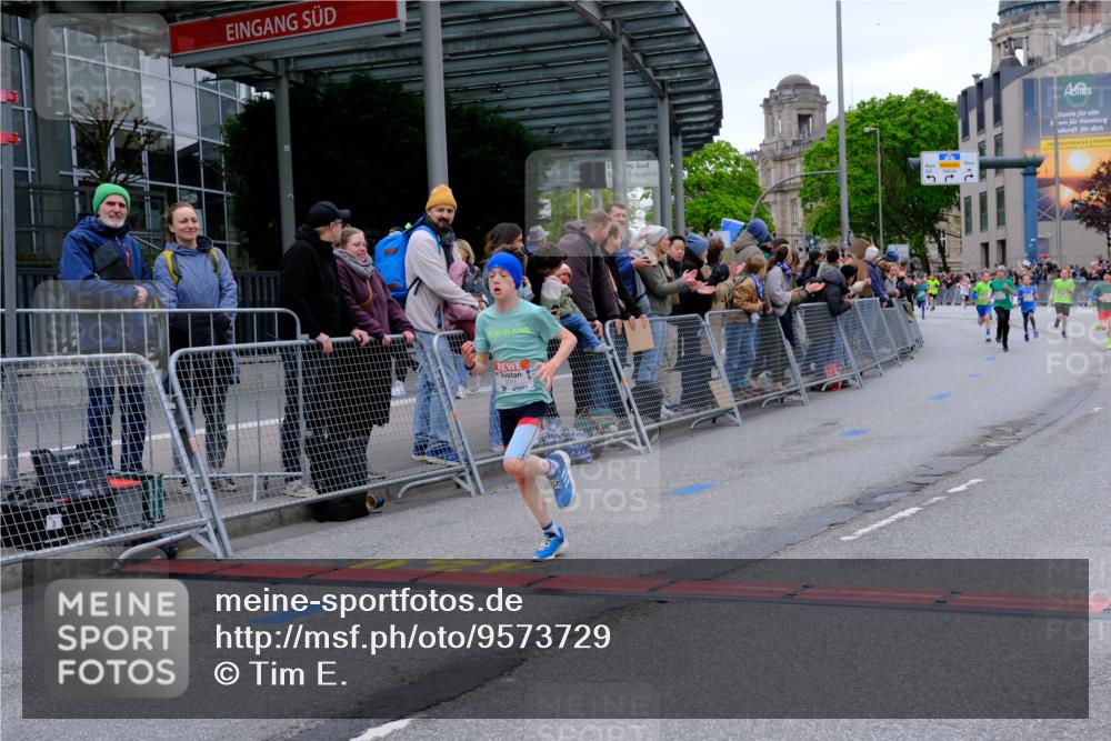 25.04.2026 - Das Zehntel Tim E. http://msf.ph/oto/9573729 25.04.2026 10:47:54 Ziel 5508, 6092, 6225, 6540, 7122, 8056, 8074 meine-sportfotos.de