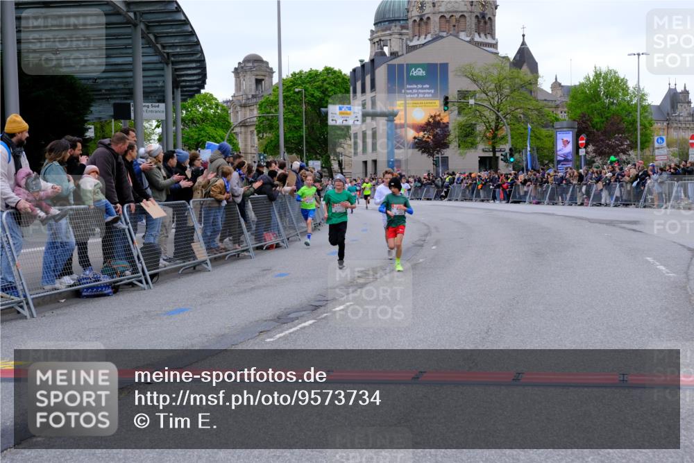 25.04.2026 - Das Zehntel Tim E. http://msf.ph/oto/9573734 25.04.2026 10:47:58 Ziel 5293, 5309, 6092, 6317, 6540, 8056, 8074 meine-sportfotos.de