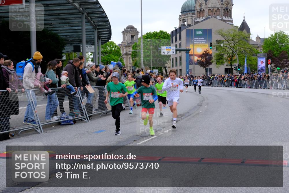 25.04.2026 - Das Zehntel Tim E. http://msf.ph/oto/9573740 25.04.2026 10:47:59 Ziel 5293, 5309, 6092, 6317, 6540, 8056, 8074 meine-sportfotos.de