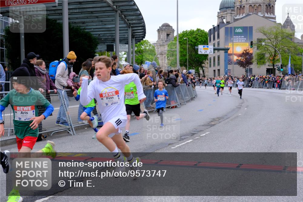 25.04.2026 - Das Zehntel Tim E. http://msf.ph/oto/9573747 25.04.2026 10:48:00 Ziel 5103, 5293, 5309, 6092, 6317, 6540, 8056, 8062, 8074 meine-sportfotos.de