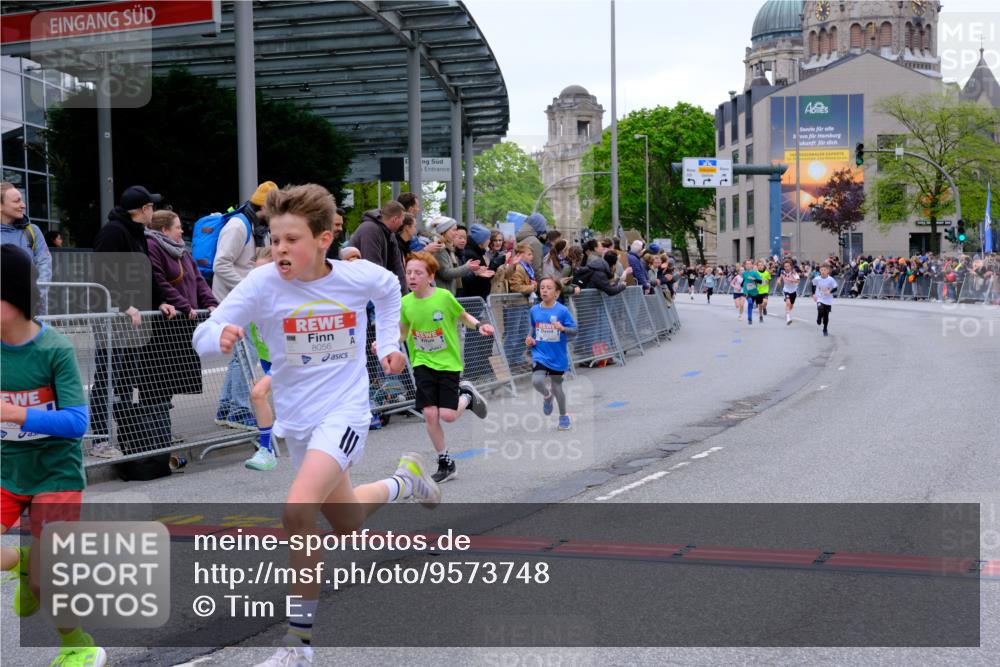 25.04.2026 - Das Zehntel Tim E. http://msf.ph/oto/9573748 25.04.2026 10:48:00 Ziel 5103, 5293, 5309, 6092, 6317, 6540, 8056, 8062, 8074 meine-sportfotos.de