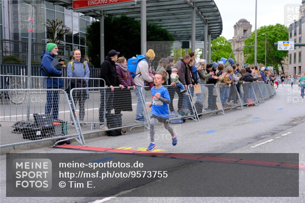 25.04.2026 - Das Zehntel Tim E. http://msf.ph/oto/9573755 25.04.2026 10:48:02 Ziel 5103, 5293, 5309, 5921, 6317, 6323, 6540, 6971, 7239, 8056, 8062, 8074 meine-sportfotos.de