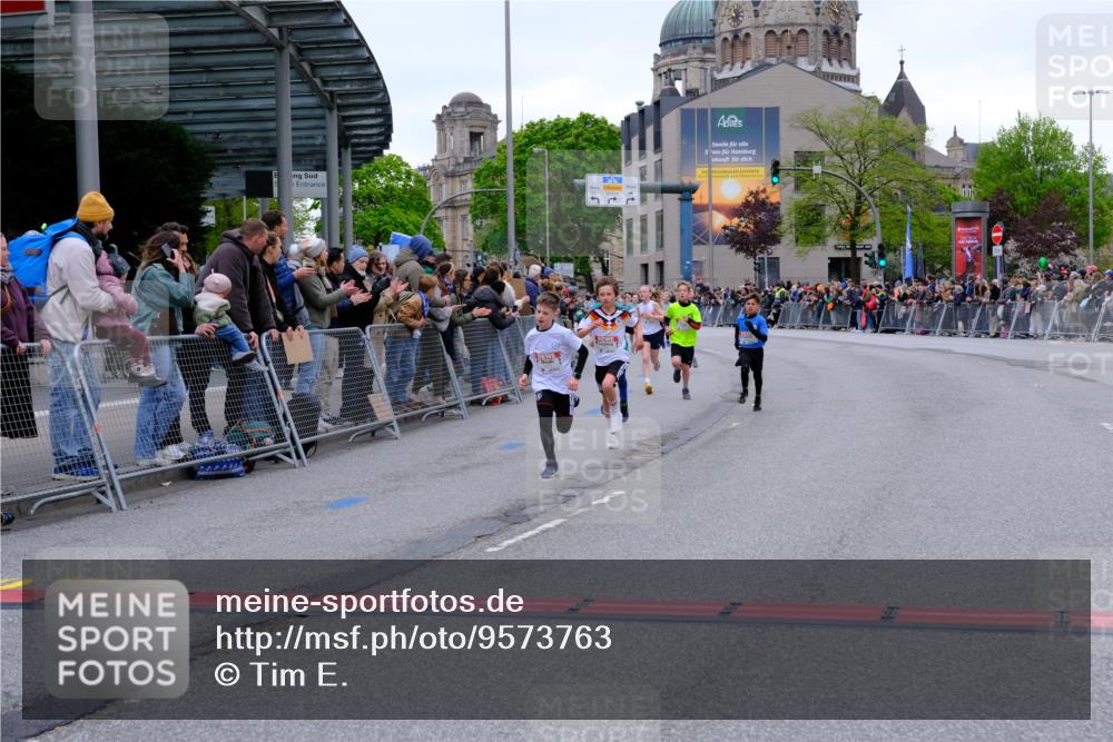 25.04.2026 - Das Zehntel Tim E. http://msf.ph/oto/9573763 25.04.2026 10:48:05 Ziel 5103, 5293, 5309, 5921, 6317, 6323, 6540, 6971, 7239, 8052, 8056, 8062, 8074 meine-sportfotos.de