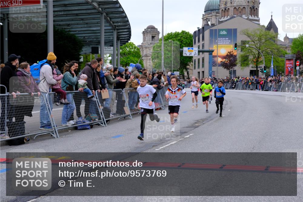 25.04.2026 - Das Zehntel Tim E. http://msf.ph/oto/9573769 25.04.2026 10:48:05 Ziel 5103, 5293, 5309, 5921, 6317, 6323, 6540, 6971, 7239, 8052, 8056, 8062, 8074 meine-sportfotos.de