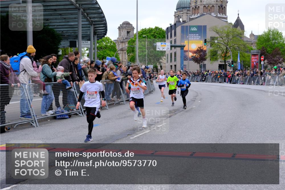 25.04.2026 - Das Zehntel Tim E. http://msf.ph/oto/9573770 25.04.2026 10:48:06 Ziel 5103, 5293, 5309, 5921, 6317, 6323, 6540, 6971, 7239, 8052, 8056, 8062, 8074 meine-sportfotos.de
