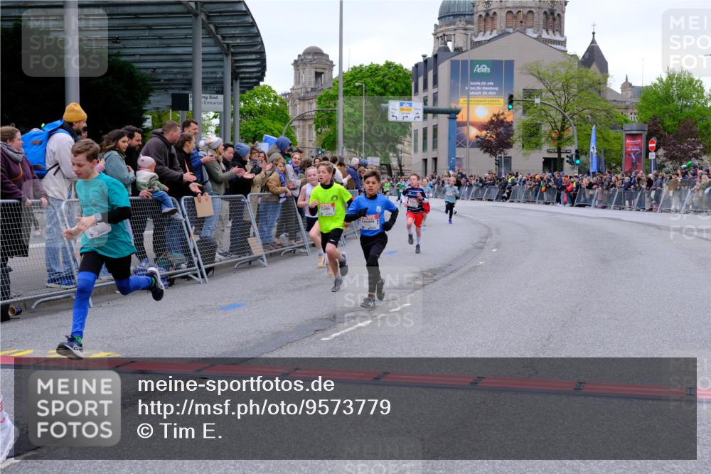 25.04.2026 - Das Zehntel Tim E. http://msf.ph/oto/9573779 25.04.2026 10:48:07 Ziel 5103, 5293, 5309, 5921, 6317, 6323, 6971, 7239, 7549, 7624, 8052, 8062 meine-sportfotos.de