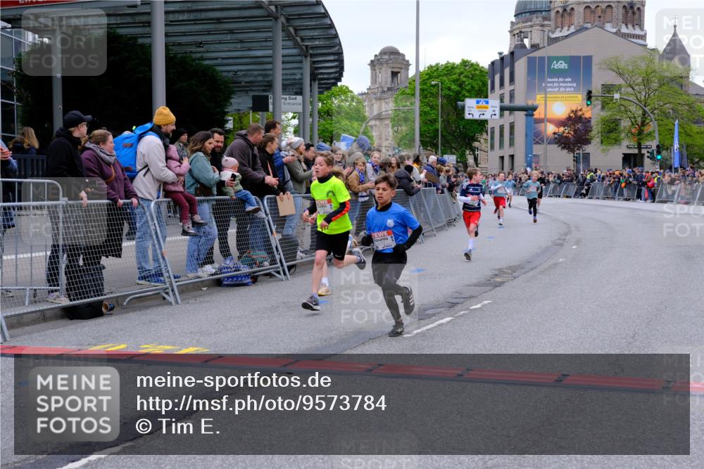 25.04.2026 - Das Zehntel Tim E. http://msf.ph/oto/9573784 25.04.2026 10:48:07 Ziel 5103, 5293, 5309, 5921, 6317, 6323, 6971, 7239, 7549, 7624, 8052, 8062 meine-sportfotos.de