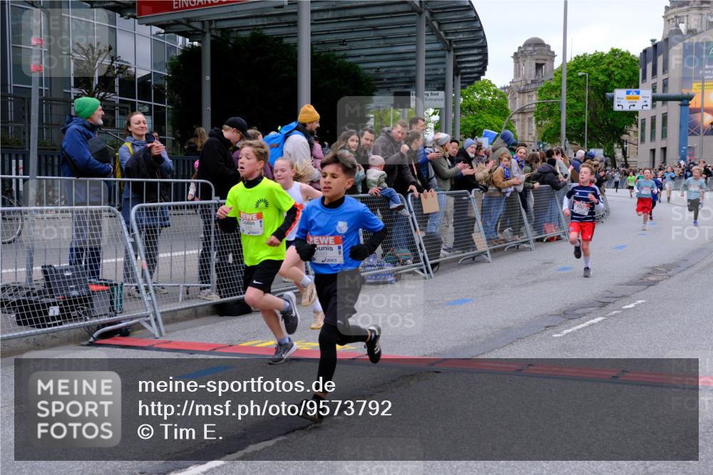 25.04.2026 - Das Zehntel Tim E. http://msf.ph/oto/9573792 25.04.2026 10:48:08 Ziel 5103, 5454, 5921, 6317, 6323, 6971, 7239, 7549, 7624, 8052, 8062 meine-sportfotos.de