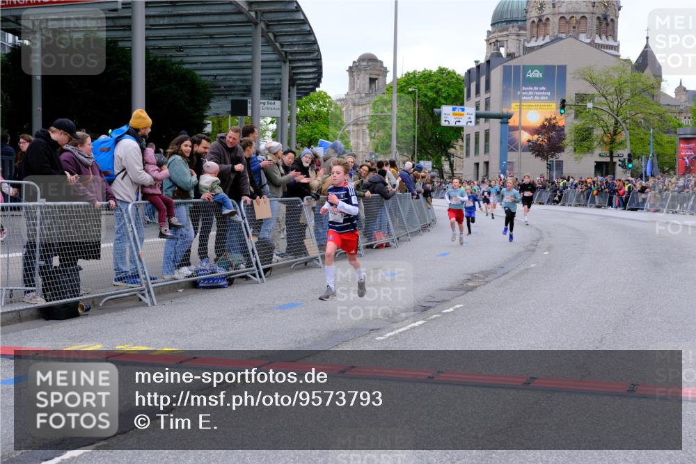 25.04.2026 - Das Zehntel Tim E. http://msf.ph/oto/9573793 25.04.2026 10:48:09 Ziel 5103, 5454, 5502, 5921, 6323, 6971, 7239, 7549, 7624, 8052, 8062 meine-sportfotos.de