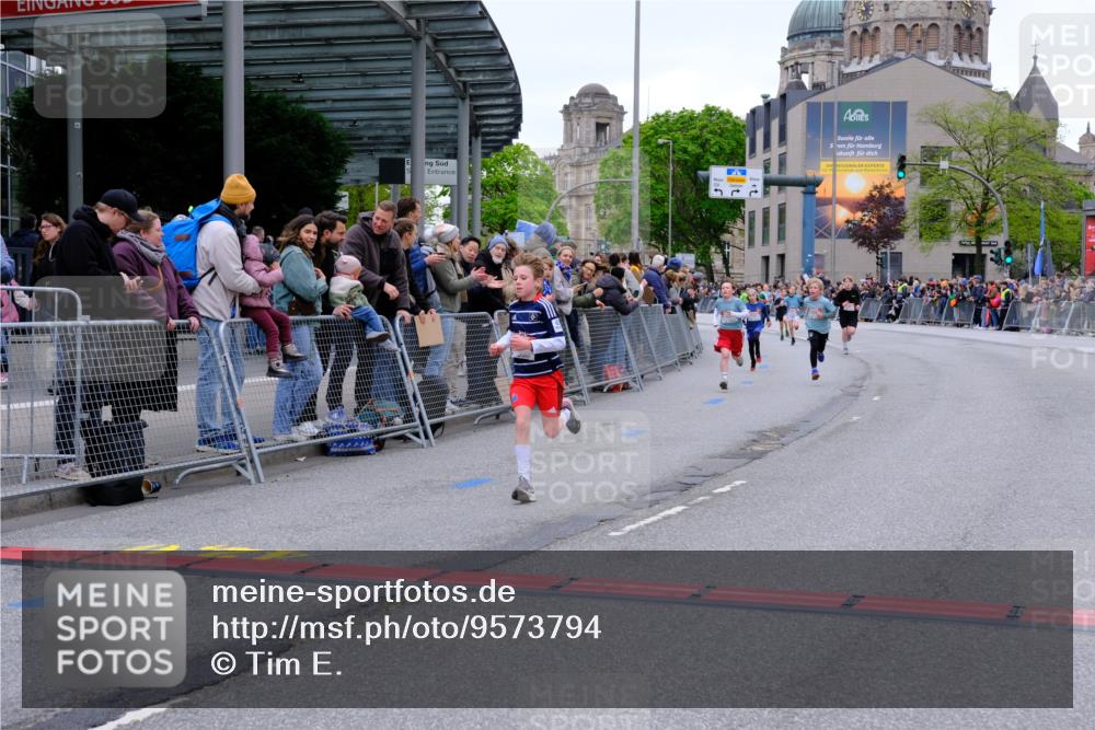 25.04.2026 - Das Zehntel Tim E. http://msf.ph/oto/9573794 25.04.2026 10:48:09 Ziel 5103, 5454, 5502, 5921, 6323, 6971, 7239, 7549, 7624, 8052, 8062 meine-sportfotos.de