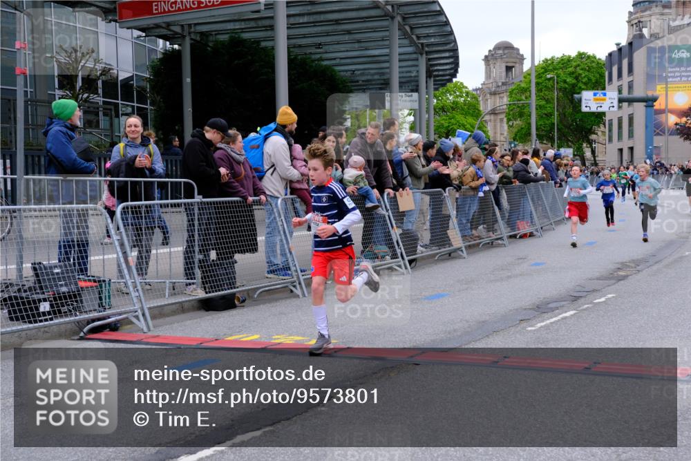 25.04.2026 - Das Zehntel Tim E. http://msf.ph/oto/9573801 25.04.2026 10:48:10 Ziel 5103, 5454, 5502, 5921, 6323, 6971, 7239, 7549, 7624, 8052, 8062 meine-sportfotos.de