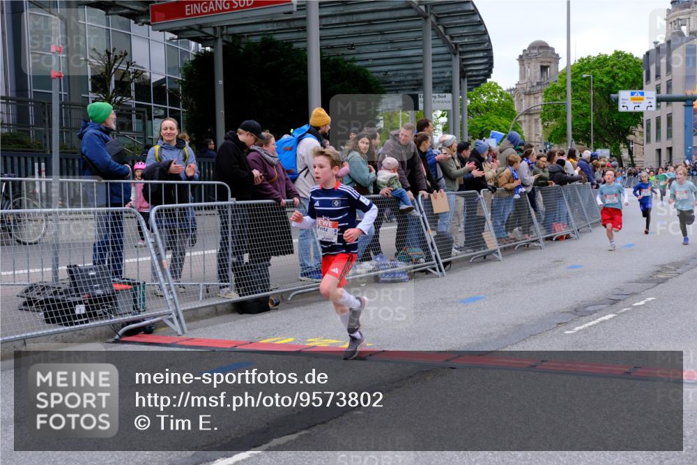 25.04.2026 - Das Zehntel Tim E. http://msf.ph/oto/9573802 25.04.2026 10:48:10 Ziel 5103, 5454, 5502, 5921, 6323, 6971, 7239, 7549, 7624, 8052, 8062 meine-sportfotos.de