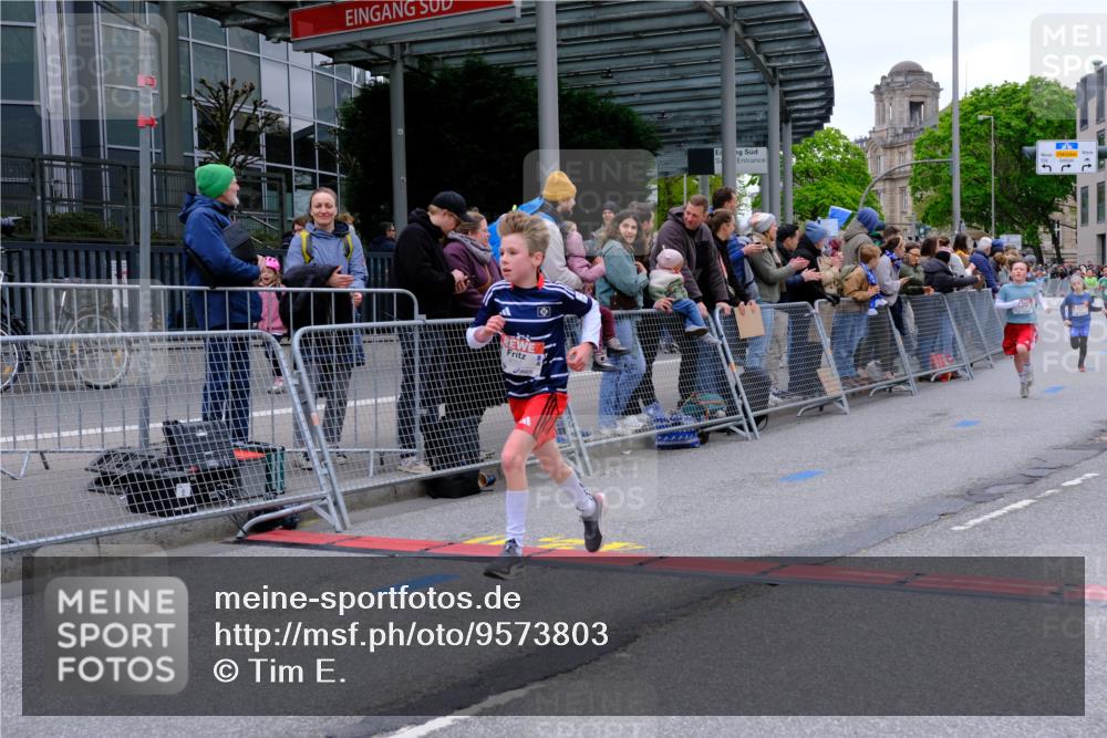 25.04.2026 - Das Zehntel Tim E. http://msf.ph/oto/9573803 25.04.2026 10:48:10 Ziel 5103, 5454, 5502, 5921, 6323, 6971, 7239, 7549, 7624, 8052, 8062 meine-sportfotos.de