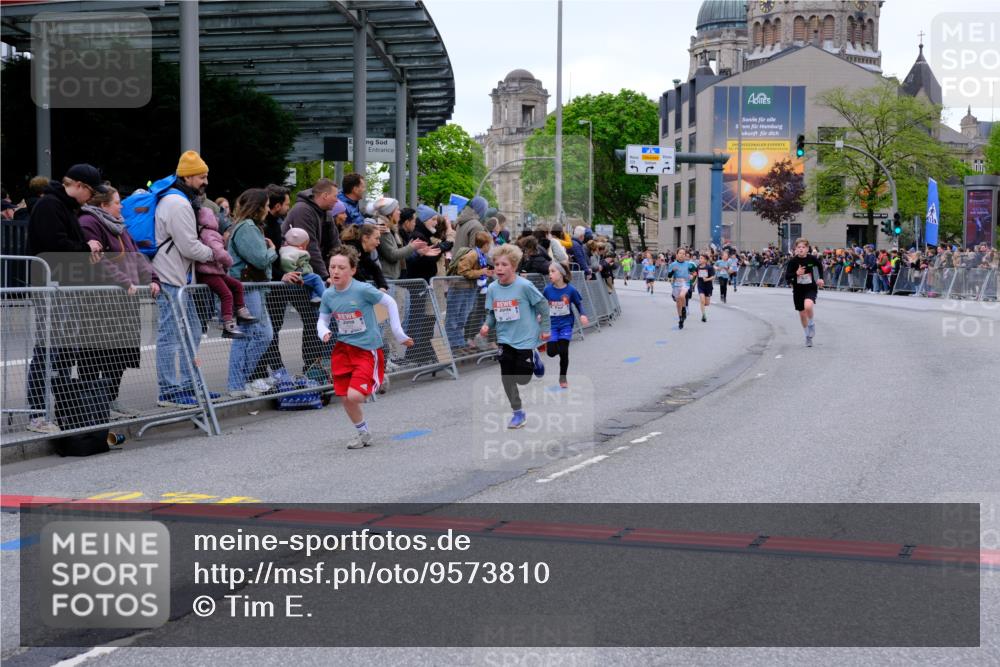25.04.2026 - Das Zehntel Tim E. http://msf.ph/oto/9573810 25.04.2026 10:48:12 Ziel 5103, 5454, 5502, 5921, 6323, 6685, 6889, 6971, 7239, 7549, 7624, 8052, 8062 meine-sportfotos.de