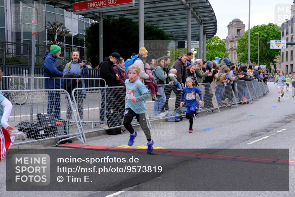 25.04.2026 - Das Zehntel Tim E. http://msf.ph/oto/9573819 25.04.2026 10:48:13 Ziel 5454, 5502, 5905, 5921, 6323, 6685, 6889, 6971, 7239, 7549, 7588, 7624, 8052 meine-sportfotos.de