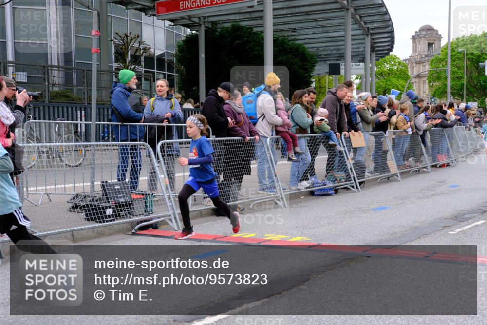 25.04.2026 - Das Zehntel Tim E. http://msf.ph/oto/9573823 25.04.2026 10:48:14 Ziel 5454, 5502, 5905, 6323, 6685, 6889, 6971, 7239, 7315, 7549, 7588, 7624, 8052 meine-sportfotos.de