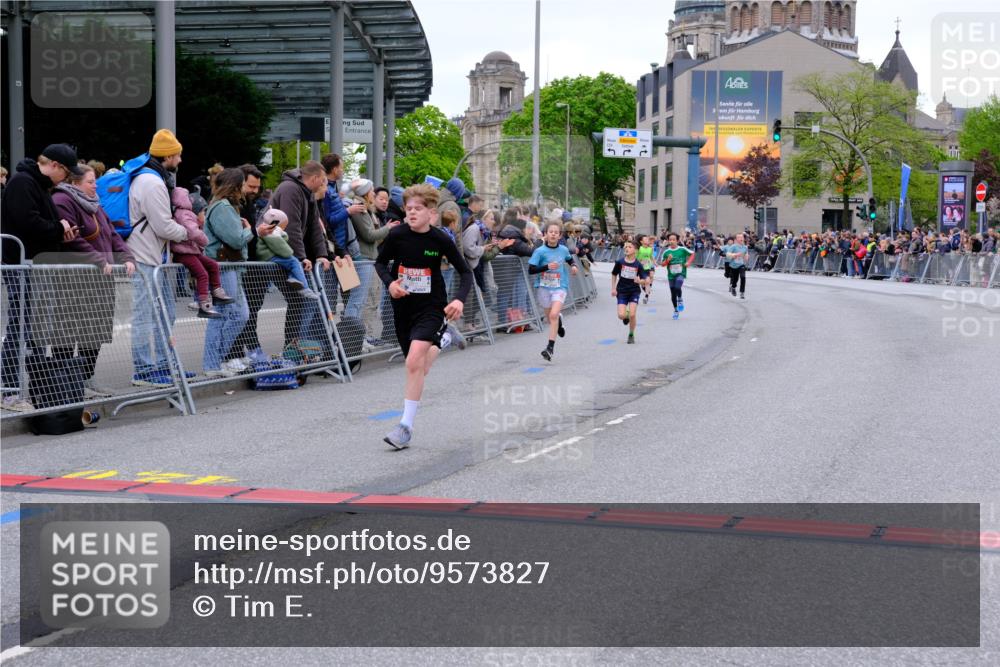 25.04.2026 - Das Zehntel Tim E. http://msf.ph/oto/9573827 25.04.2026 10:48:15 Ziel 5454, 5502, 5905, 6685, 6889, 7315, 7549, 7588, 7604, 7624, 8052 meine-sportfotos.de