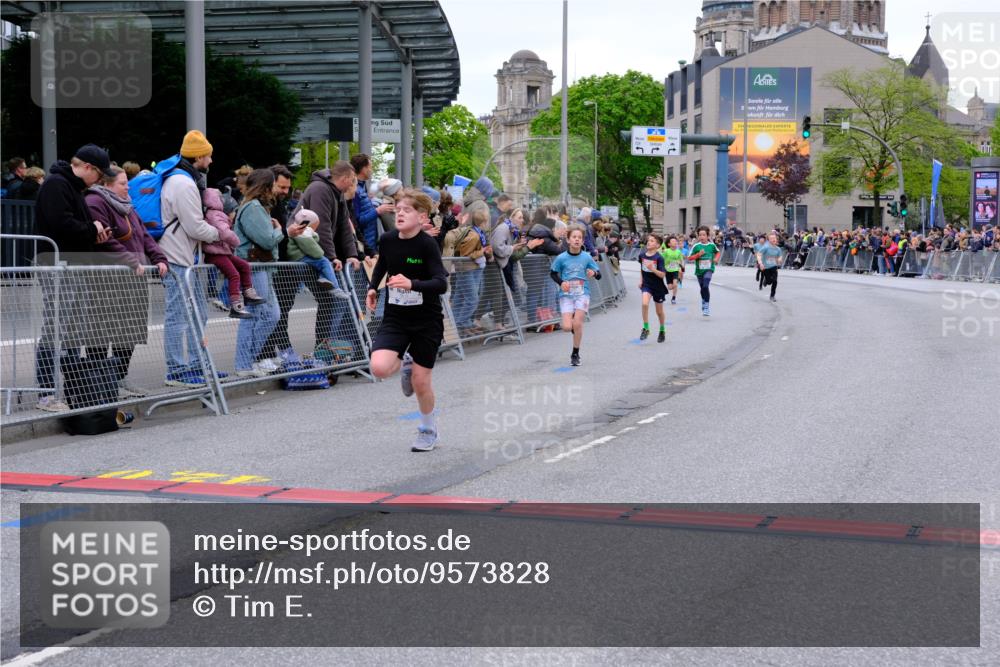 25.04.2026 - Das Zehntel Tim E. http://msf.ph/oto/9573828 25.04.2026 10:48:15 Ziel 5454, 5502, 5905, 6685, 6889, 7315, 7549, 7588, 7604, 7624, 8052 meine-sportfotos.de