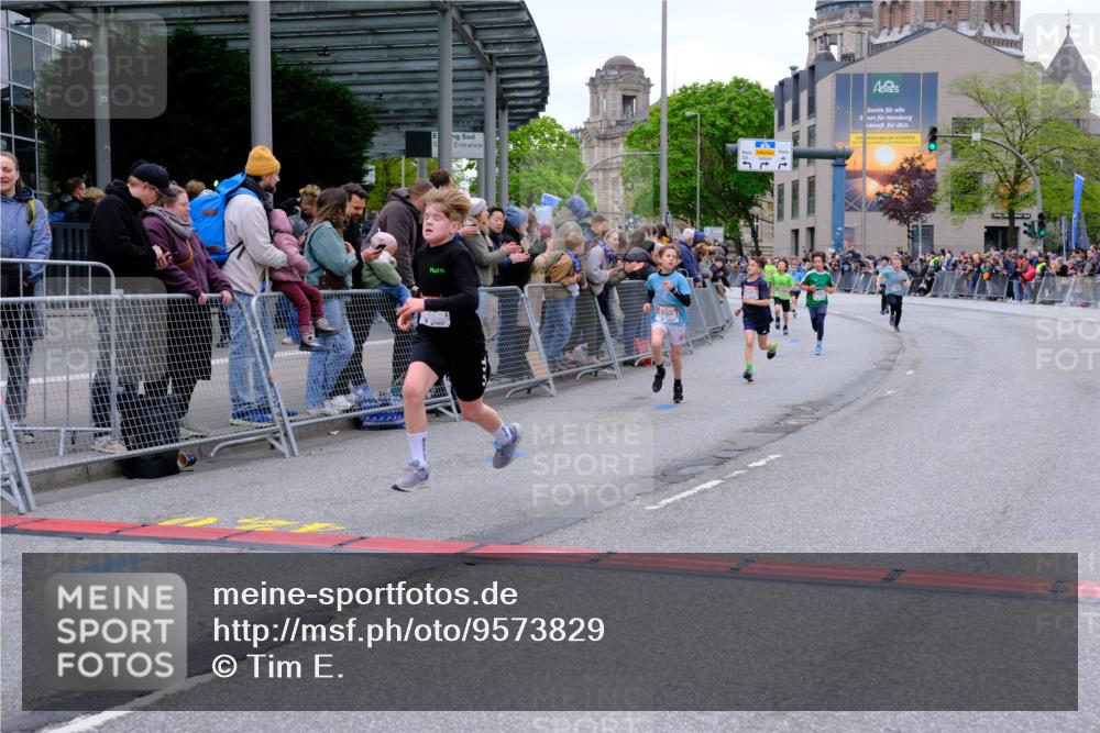 25.04.2026 - Das Zehntel Tim E. http://msf.ph/oto/9573829 25.04.2026 10:48:15 Ziel 5454, 5502, 5905, 6685, 6889, 7315, 7549, 7588, 7604, 7624, 8052 meine-sportfotos.de