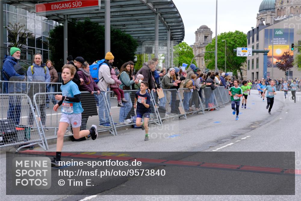 25.04.2026 - Das Zehntel Tim E. http://msf.ph/oto/9573840 25.04.2026 10:48:17 Ziel 5454, 5502, 5905, 6685, 6889, 6906, 7315, 7549, 7588, 7604, 7624, 7696 meine-sportfotos.de