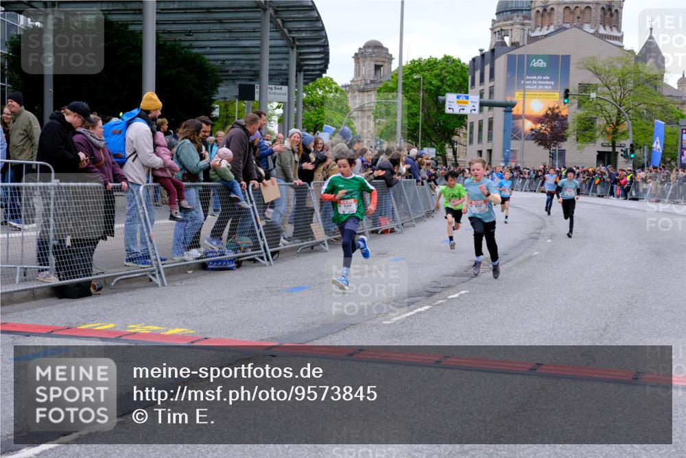 25.04.2026 - Das Zehntel Tim E. http://msf.ph/oto/9573845 25.04.2026 10:48:18 Ziel 5454, 5502, 5905, 6685, 6889, 6906, 7315, 7549, 7588, 7604, 7624, 7696 meine-sportfotos.de