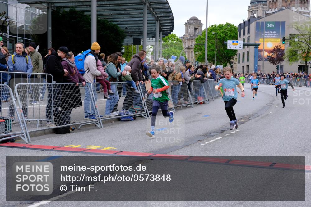 25.04.2026 - Das Zehntel Tim E. http://msf.ph/oto/9573848 25.04.2026 10:48:18 Ziel 5454, 5502, 5905, 6685, 6889, 6906, 7315, 7549, 7588, 7604, 7624, 7696 meine-sportfotos.de
