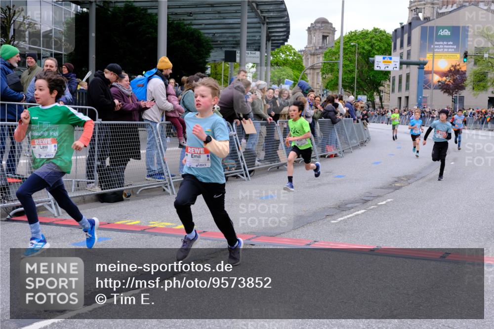 25.04.2026 - Das Zehntel Tim E. http://msf.ph/oto/9573852 25.04.2026 10:48:19 Ziel 5299, 5454, 5502, 5905, 6685, 6889, 6906, 7315, 7549, 7588, 7604, 7624, 7696, 7738 meine-sportfotos.de