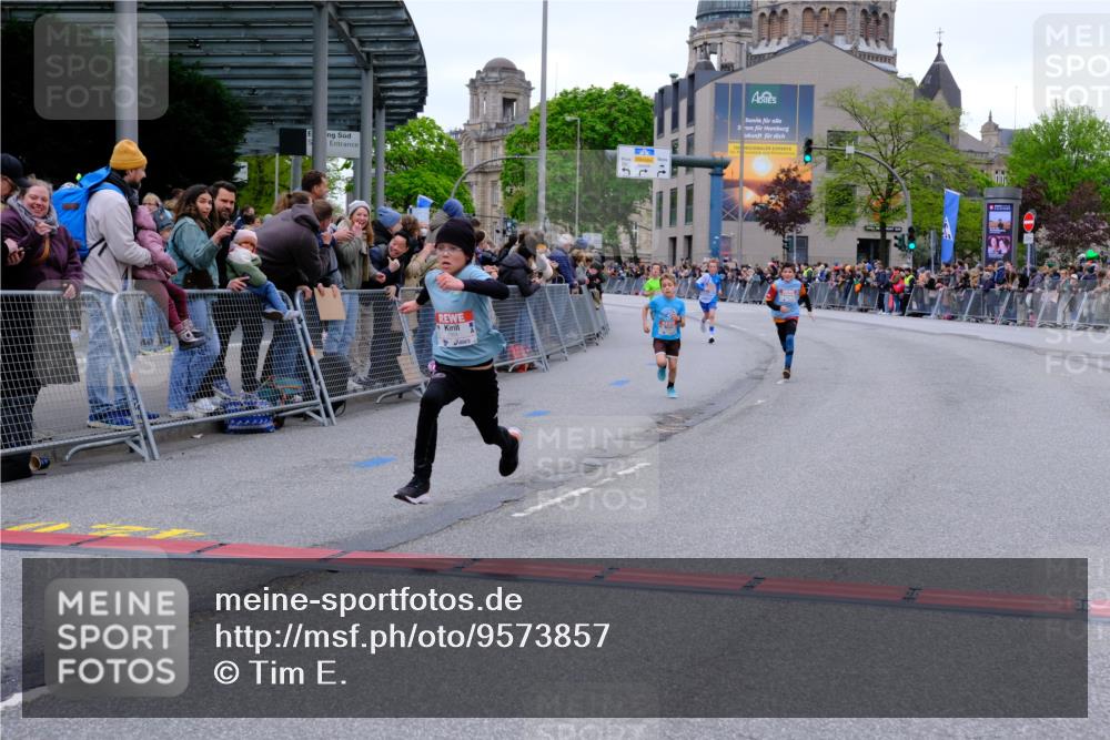 25.04.2026 - Das Zehntel Tim E. http://msf.ph/oto/9573857 25.04.2026 10:48:20 Ziel 5299, 5454, 5502, 5905, 6685, 6889, 6906, 7315, 7588, 7604, 7696, 7738 meine-sportfotos.de
