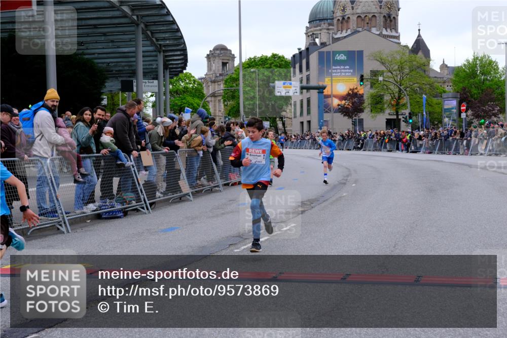 25.04.2026 - Das Zehntel Tim E. http://msf.ph/oto/9573869 25.04.2026 10:48:23 Ziel 5299, 5905, 6685, 6889, 6906, 7315, 7588, 7604, 7696, 7738 meine-sportfotos.de