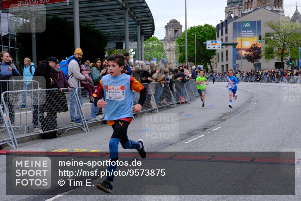 25.04.2026 - Das Zehntel Tim E. http://msf.ph/oto/9573875 25.04.2026 10:48:23 Ziel 5299, 5905, 6685, 6889, 6906, 7315, 7588, 7604, 7696, 7738 meine-sportfotos.de