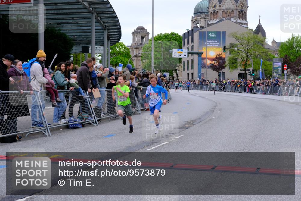 25.04.2026 - Das Zehntel Tim E. http://msf.ph/oto/9573879 25.04.2026 10:48:25 Ziel 5299, 5905, 6906, 7315, 7588, 7604, 7696, 7738 meine-sportfotos.de