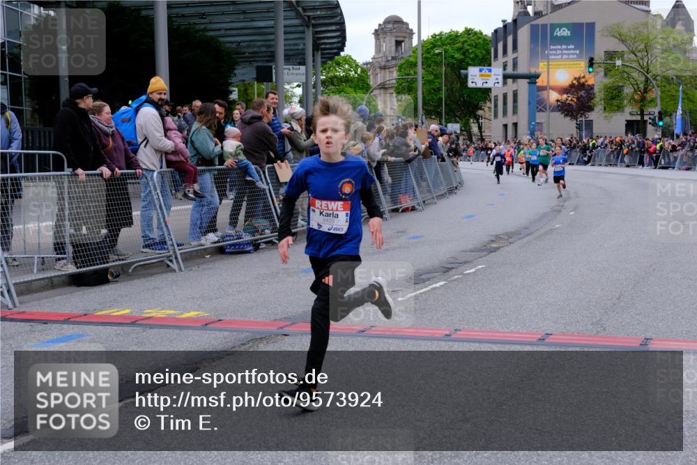 25.04.2026 - Das Zehntel Tim E. http://msf.ph/oto/9573924 25.04.2026 10:48:42 Ziel 5425, 6037, 6326, 6407, 7960, 7982 meine-sportfotos.de