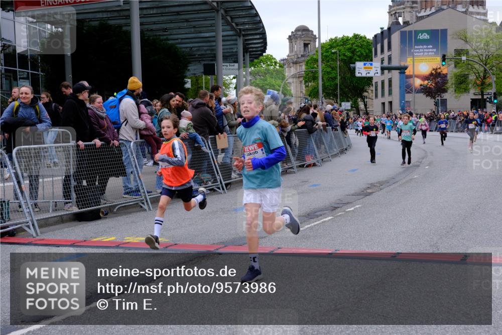 25.04.2026 - Das Zehntel Tim E. http://msf.ph/oto/9573986 25.04.2026 10:48:58 Ziel 5012, 5416, 6056, 6668, 6707, 7006, 7380, 7547, 7625, 7664, 7724, 7726, 7748, 7753, 7977 meine-sportfotos.de