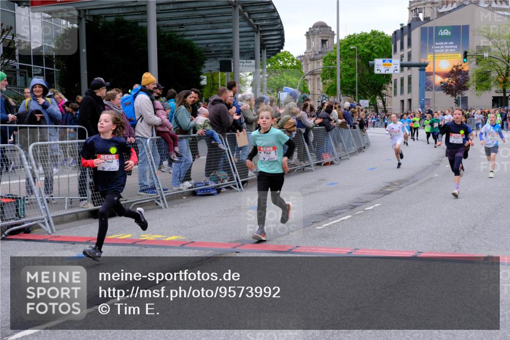 25.04.2026 - Das Zehntel Tim E. http://msf.ph/oto/9573992 25.04.2026 10:49:01 Ziel 5012, 5416, 6056, 6668, 6707, 7176, 7380, 7625, 7726, 7977 meine-sportfotos.de
