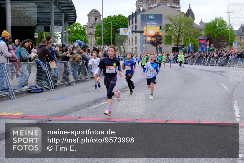 25.04.2026 - Das Zehntel Tim E. http://msf.ph/oto/9573998 25.04.2026 10:49:03 Ziel 5008, 5012, 5300, 5416, 6056, 6422, 6523, 6544, 6668, 6707, 6940, 7138, 7146, 7164, 7176, 7303, 7380, 7625, 7726, 7972 meine-sportfotos.de