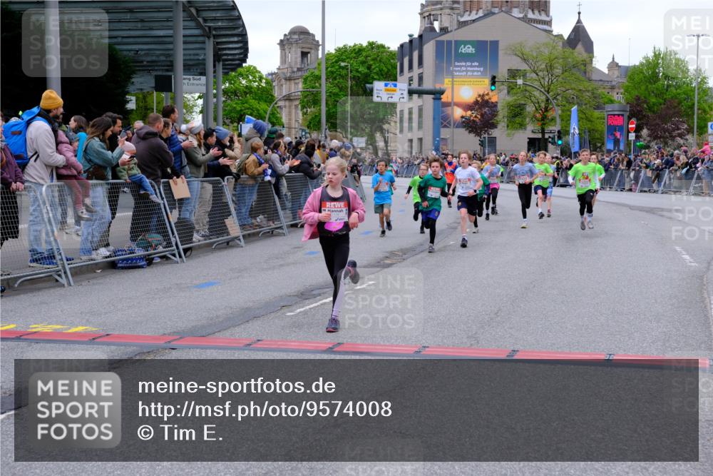 25.04.2026 - Das Zehntel Tim E. http://msf.ph/oto/9574008 25.04.2026 10:49:06 Ziel 5008, 5012, 5300, 5416, 6056, 6417, 6422, 6423, 6523, 6544, 6548, 6553, 6668, 6707, 6940, 7138, 7146, 7164, 7176, 7303, 7402, 7726, 7972 meine-sportfotos.de