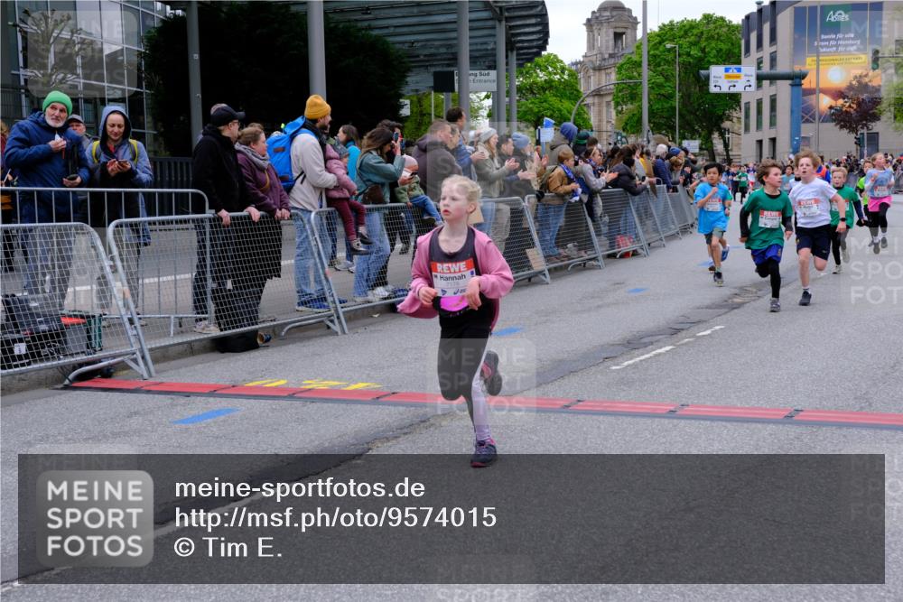 25.04.2026 - Das Zehntel Tim E. http://msf.ph/oto/9574015 25.04.2026 10:49:06 Ziel 5008, 5012, 5300, 5416, 6056, 6417, 6422, 6423, 6523, 6544, 6548, 6553, 6668, 6707, 6940, 7138, 7146, 7164, 7176, 7303, 7402, 7726, 7972 meine-sportfotos.de