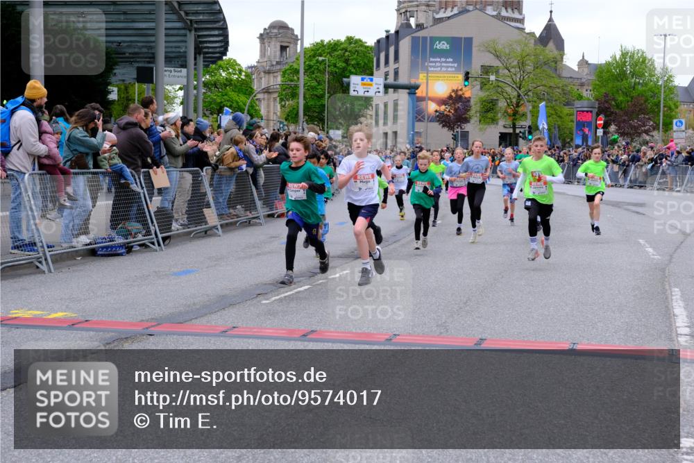 25.04.2026 - Das Zehntel Tim E. http://msf.ph/oto/9574017 25.04.2026 10:49:07 Ziel 5008, 5012, 5300, 5416, 6056, 6417, 6422, 6423, 6523, 6544, 6548, 6553, 6668, 6707, 6940, 7138, 7146, 7164, 7176, 7303, 7402, 7726, 7972 meine-sportfotos.de