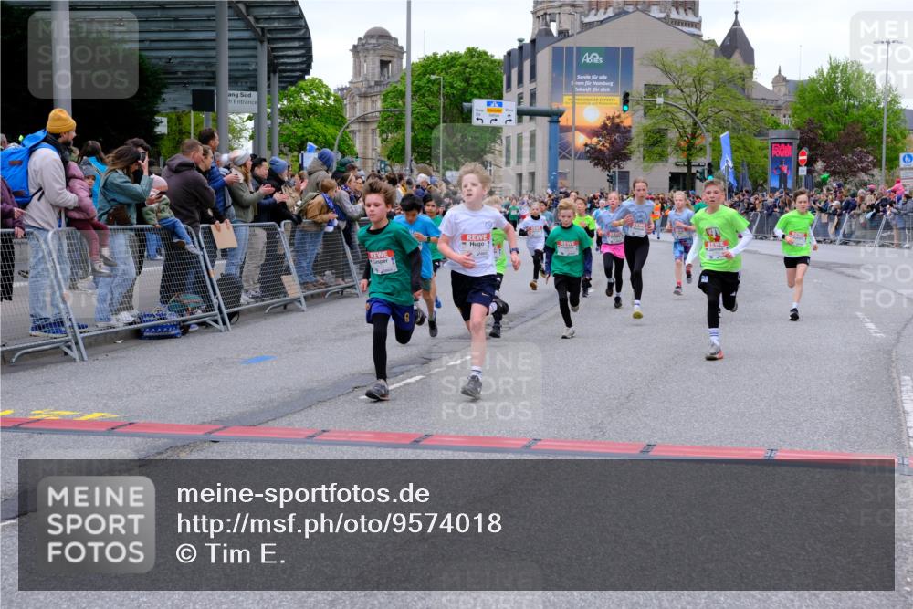25.04.2026 - Das Zehntel Tim E. http://msf.ph/oto/9574018 25.04.2026 10:49:07 Ziel 5008, 5012, 5300, 5416, 6056, 6417, 6422, 6423, 6523, 6544, 6548, 6553, 6668, 6707, 6940, 7138, 7146, 7164, 7176, 7303, 7402, 7726, 7972 meine-sportfotos.de