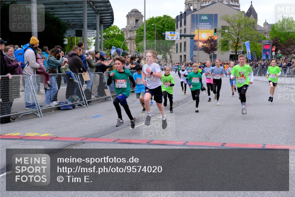 25.04.2026 - Das Zehntel Tim E. http://msf.ph/oto/9574020 25.04.2026 10:49:07 Ziel 5008, 5012, 5300, 5416, 6056, 6417, 6422, 6423, 6523, 6544, 6548, 6553, 6668, 6707, 6940, 7138, 7146, 7164, 7176, 7303, 7402, 7726, 7972 meine-sportfotos.de
