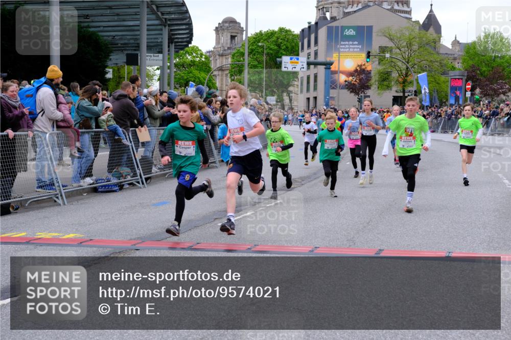 25.04.2026 - Das Zehntel Tim E. http://msf.ph/oto/9574021 25.04.2026 10:49:07 Ziel 5008, 5012, 5300, 5416, 6056, 6417, 6422, 6423, 6523, 6544, 6548, 6553, 6668, 6707, 6940, 7138, 7146, 7164, 7176, 7303, 7402, 7726, 7972 meine-sportfotos.de