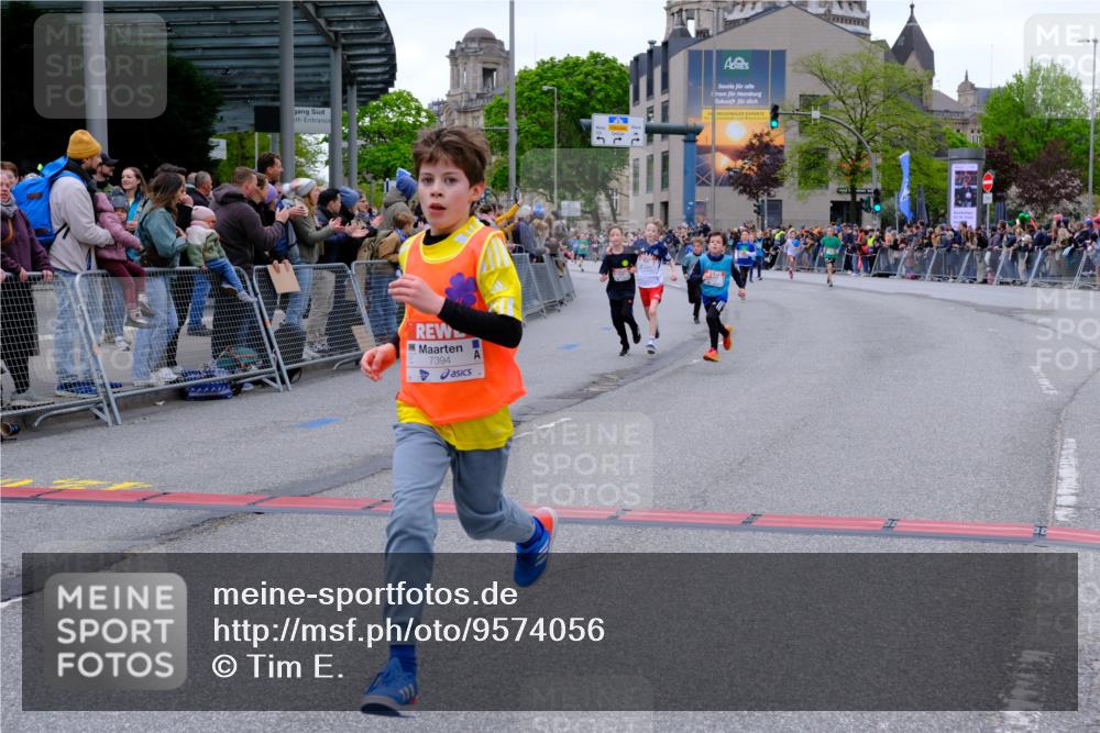 25.04.2026 - Das Zehntel Tim E. http://msf.ph/oto/9574056 25.04.2026 10:49:16 Ziel 5734, 5742, 6417, 6423, 6548, 6553, 6711, 6732, 6964, 7394, 7402, 7529, 7619 meine-sportfotos.de